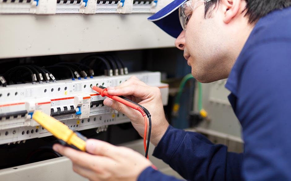monteur électricien Gonesse